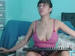 Amateur Adult Webcam of Carolina_wish
