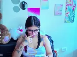 Amateur Free Porn Cam of Emma_boo