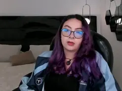 Amateur Live Sex Cam of LoiseHarper