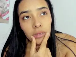 Amateur Nude Webcam of valeria_miller
