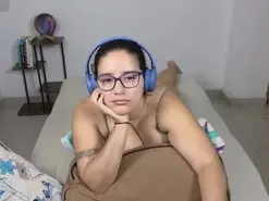Amateur Adult Webcam of Moon_woman