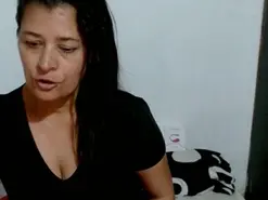 Amateur Sex Cam of karyna_milf