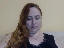 Amateur Free Porn Cam of zara_red
