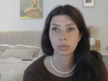 Bongacams Watch Live Sex Cams of RoxySkyBlue