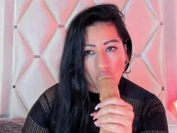 Bongacams Free Porn Cam of selenecarter