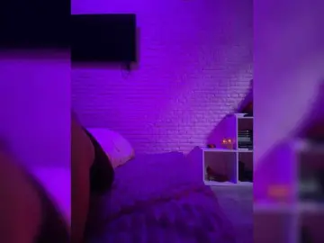 Bongacams Nude Webcam of sweetkira25