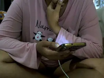 Bongacams Free Porn Cam of NewBeginnings8