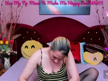 Bongacams Live Sex Cam of Sensualass77