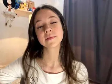Bongacams Watch Live Sex Cams of GiuseppinaJemmott