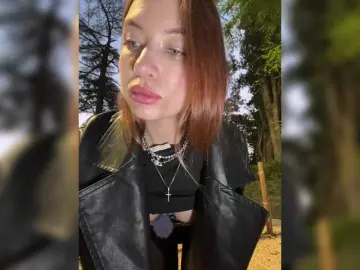 Bongacams Free Porn Cam of Lina69Goddesssss