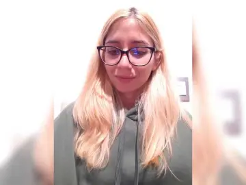 Bongacams Sex Cam of LittleSammy