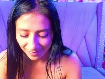 Bongacams Free Live Porn of SharlotRodriguez