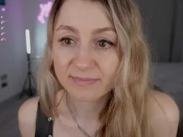 Bongacams Sex Cam of MrsMilana