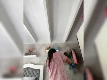 Bongacams Best live sex cam show of SallyeLeins