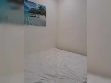 Bongacams Free Live Porn of mery8poppins