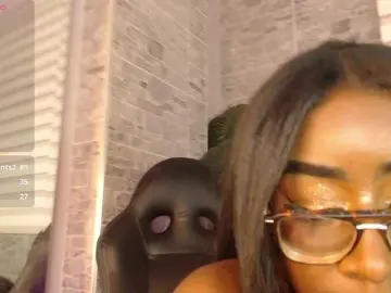Bongacams Sex Cam of MelodyBlazze