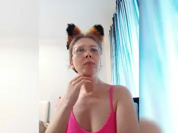 Bongacams Private Sex Chat of -queen-margo-