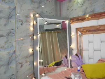 Bongacams Watch Live Sex Cams of daddysneakin