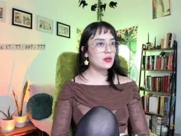 Bongacams Watch Live Sex Cams of Luci--ana