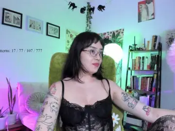 Bongacams Nude Webcam of Luci--ana