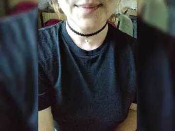 Bongacams Free Porn Cam of Vikki-vik