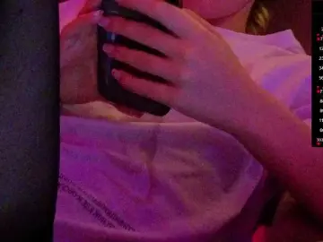 Bongacams Live Sex Cam of Nestyzz