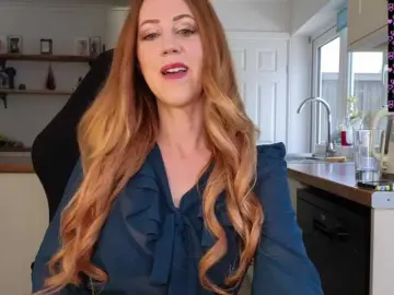 Bongacams Nude Webcam of stripmequick
