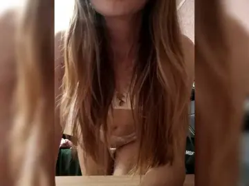 Bongacams Adult Webcam of SoftLuna