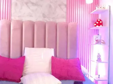 Bongacams Nude Webcam of ArianaRougee