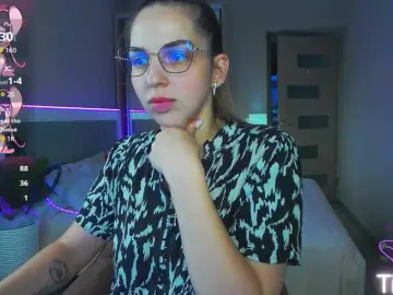 Bongacams Nude Webcam of AlexandraCandy