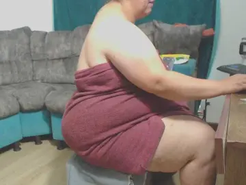 Bongacams Free Live Porn of rosebbw6969