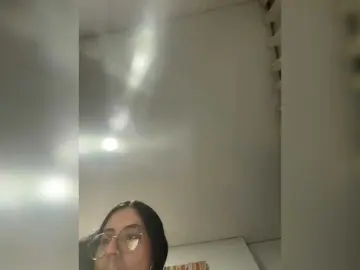 Bongacams Best live sex cam show of EvanShell1