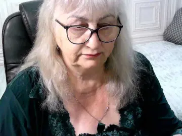 Bongacams Watch Live Sex Cams of LolkaAlyss