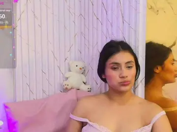 Bongacams Private Sex Chat of PEACHY-TAY