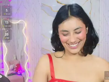 Bongacams Live Sex Cam of PEACHY-TAY