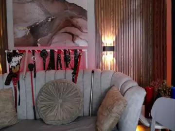 Bongacams Sex Cam of Naty-slavedoll