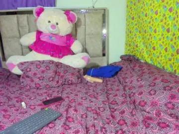 Bongacams Watch Live Sex Cams of daphnehot01