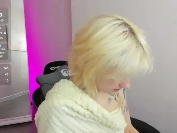 Bongacams Best live sex cam show of LunaaBee