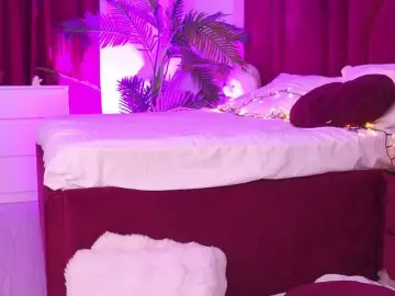 Bongacams Free Live Porn of KiraKrush