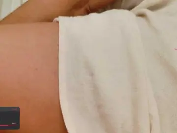 Bongacams Private Sex Chat of SweetLilLulu