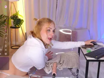 Bongacams Free Live Porn of SexyBlondeDoll