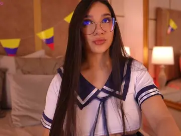 Bongacams Sex Cam of lyrabellini