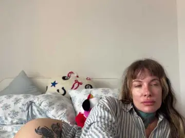 Bongacams Adult Webcam of iiixbostonxiii