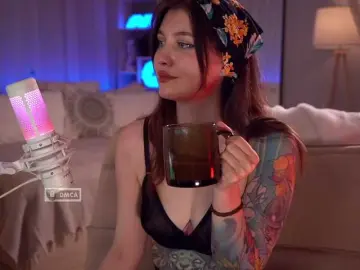 Bongacams Live Sex of HoneyCherry
