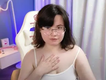 Bongacams Nude Webcam of Alicezen