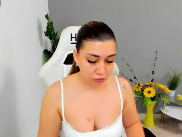 Bongacams Adult Video Chat of EveeEvian