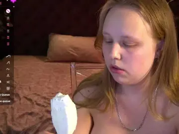 Bongacams Best Webcam of CrystallPaws