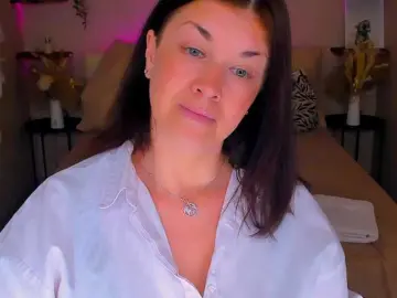 Bongacams Live Sex Cam of AnaMills