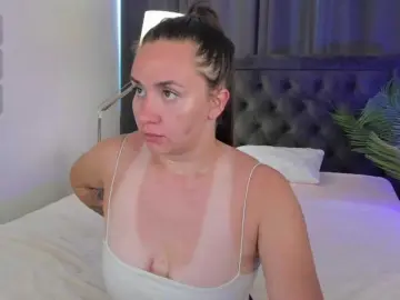 Bongacams Watch Live Sex Cams of Melody-Sol