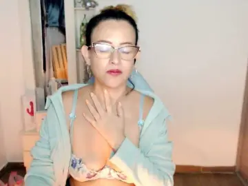 Bongacams Live Sex Cam of maryline-w